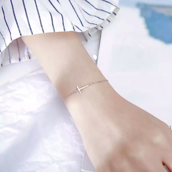 “Empowered” Minimalist Cross Faith Charm Bracelet - Picture 11 of 13